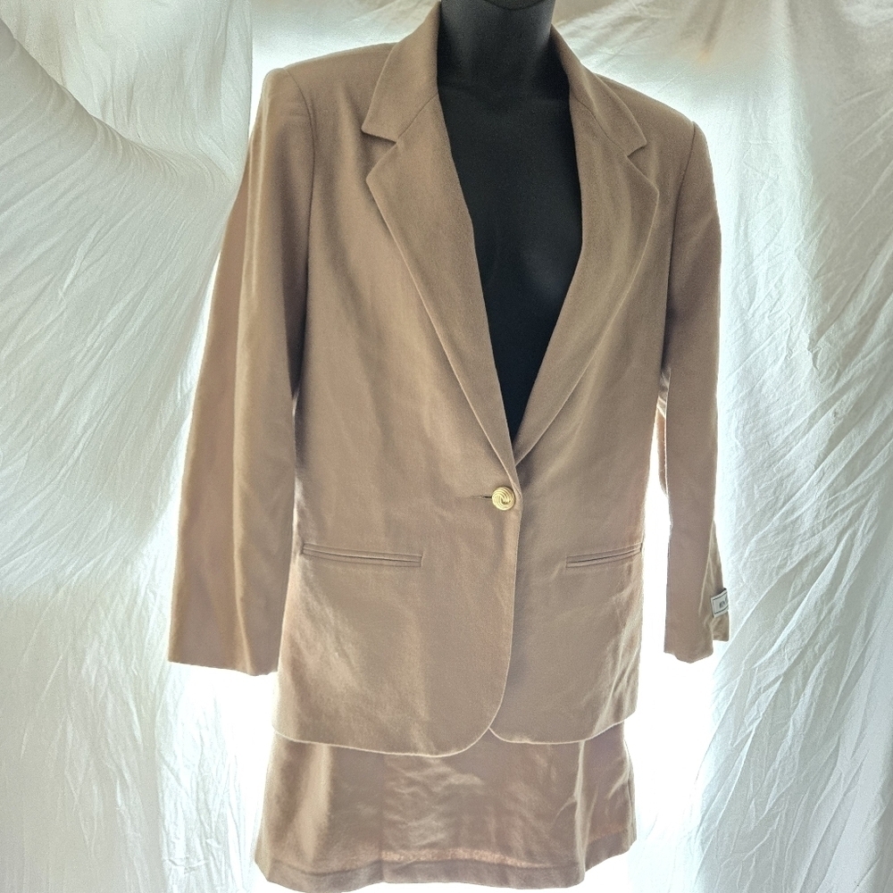 Vintage Wool Suit - Picture 4 of 11